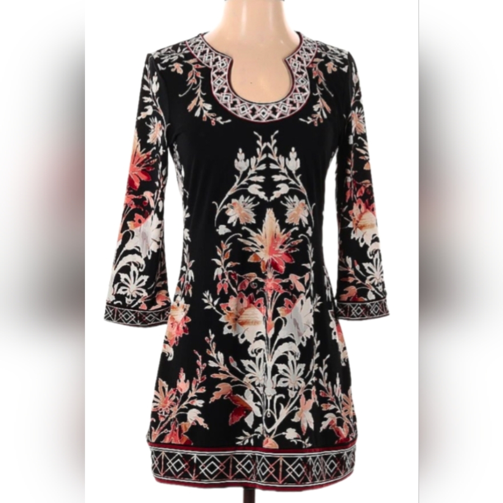 White House Black Market Dark Floral Bohemian Print Dress Tunic Medium